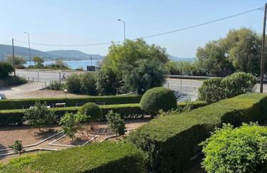 Lagonisi Luxury apartment 2 by the sea - Photo 13