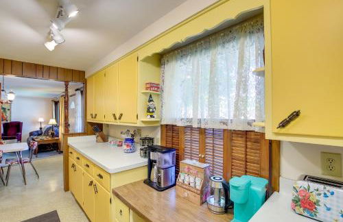 Retro Green Bay Home Steps to Lambeau Field! - Foto 11