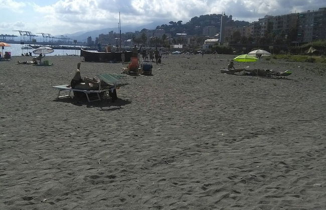 Spacious and Naturally Bright Bomboniera Rooftop Favors Apartment - Foto 19