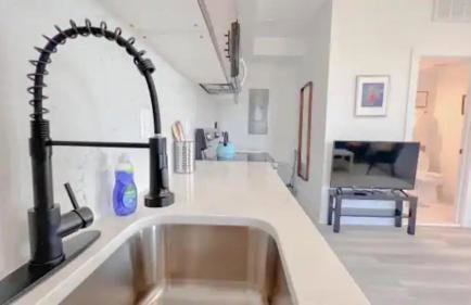 Mary's Stay H St Corridor - Foto 19