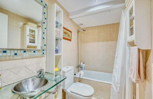 1107 Marbella Beach Front House - Photo 16