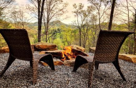 Luxury Mountain View Cabin Near Asheville NC - Foto 9