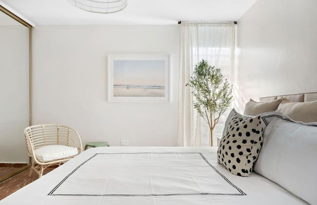 Vistamar Private Waterfront Home Pool - Photo 11