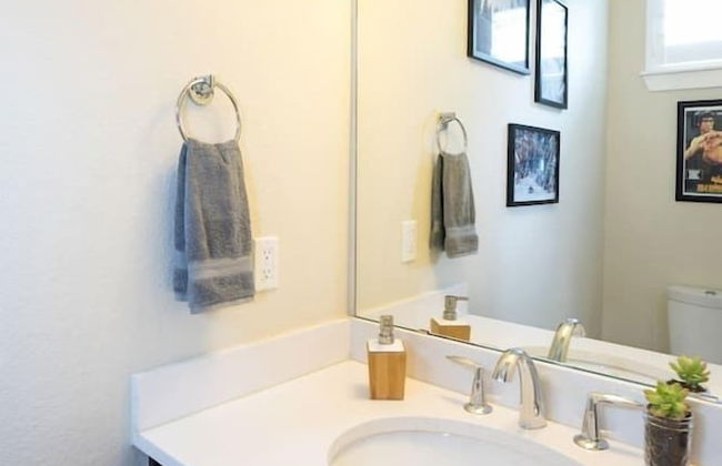 The Ladley Luxury Lifestyle Walk to Mile High - Foto 22