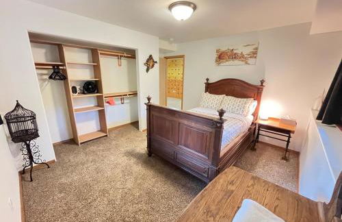 Cozy Palmer Retreat with Steam Sauna and Playground - Foto 42