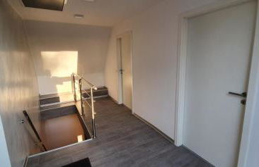 Haus mit 8 Schlafzimmer, 30 Minuten Berlin Centrum - Foto 9