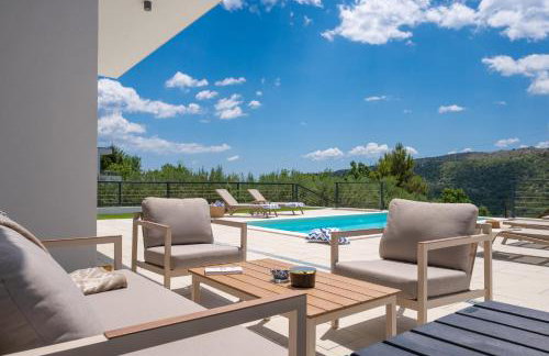 Villa Nacle with Heated Pool and Large Playground near Omis and Split - Photo 2