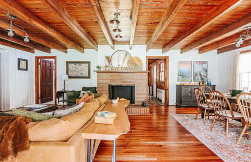 The Farmhouse at Hollow Hill - Foto 21