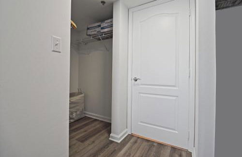 Upscale Apartment in the Heart of Brickell - Foto 52