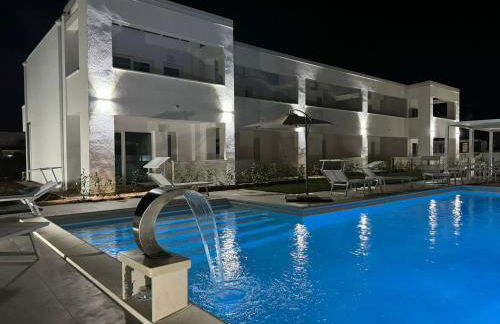 SUNSHINE LUXURY APARTMENTS - Private Pool and Beach - Policoro Lido - Foto 4