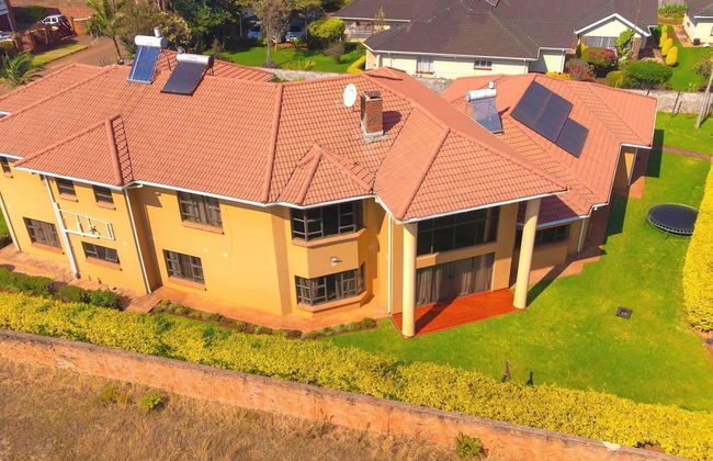 Mount Pleasant - Luxurious 4-bed Villa - Foto 47