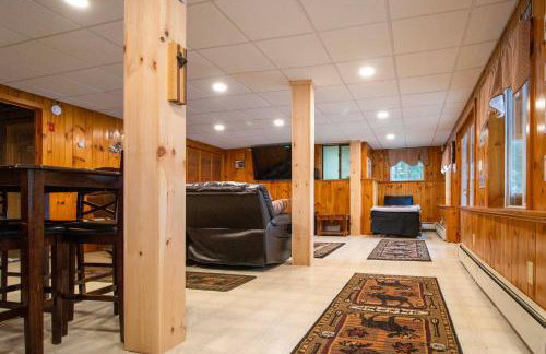 Lakefront Home with Seasonal Dock in Limerick! - Foto 20