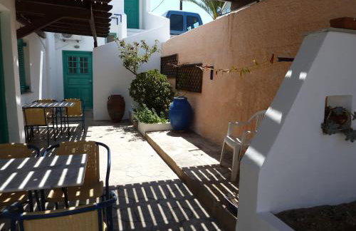 Four Seasons Rooms & Apartments - Foto 22