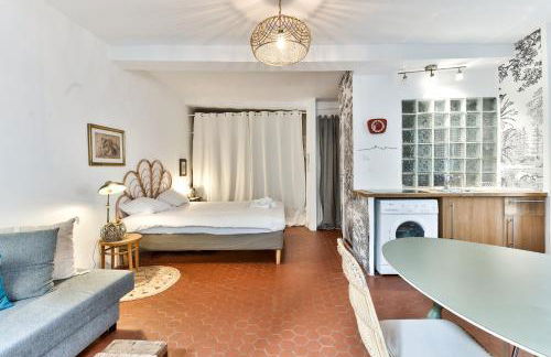 Superb studio au coeur du Panier - Photo 2