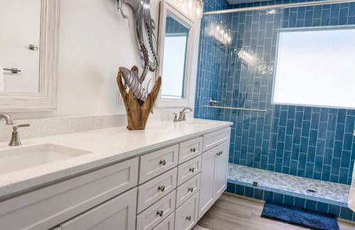 Serenity by the Sea St George Island Pool Home - Foto 38