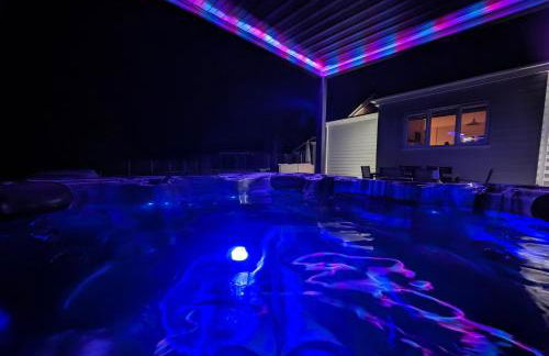 Hoot Hollow - Hot Tub Hideaway - Foto 26