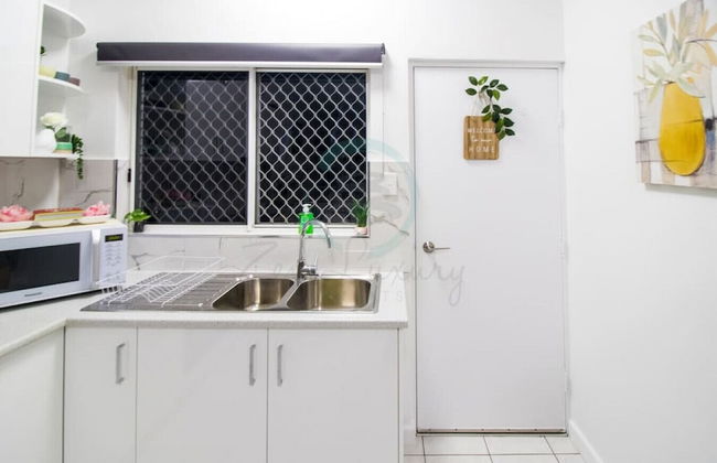 ZEN GARDEN - 2 BR Cozy Modern Design Apt - Foto 6