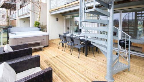 Howells Mere 26, Swans Down - P - Photo 2