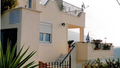 Eagles Nest Villa Athenian Riviera in Aghia Marina near Lagonisi, next to the beach close to Athens Airport - Foto 1