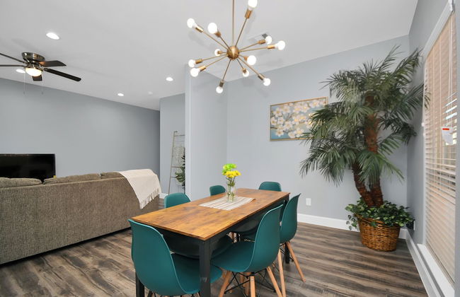 Cozy Retreat Near NRG Stadium, Free parking, Wi Fi - Foto 68