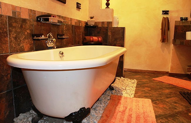 Cherry Lane Self Catering and BB - Romantic Honeymoon Suite for 2 Bloemfontein - Foto 10