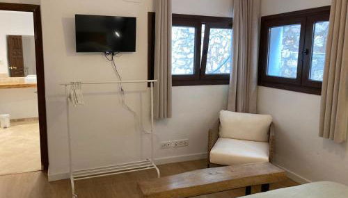 Habitación doble con baño grande privado en piso compartido - Foto 3