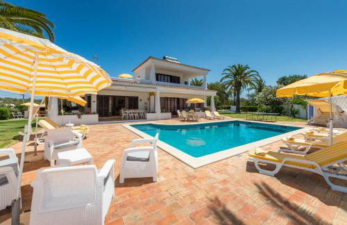 Albufeira Villa El-gharb Private 4 Bedrooms - Foto 2