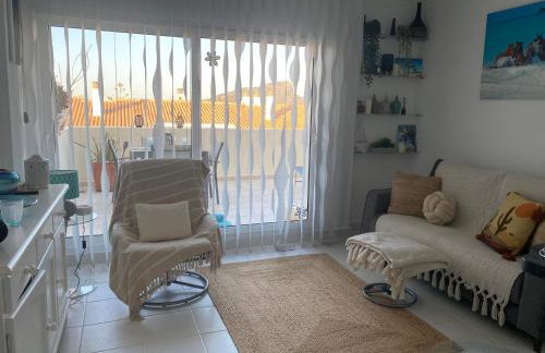 Sunny and spacious 1 bed in La Manga Club - Photo 15