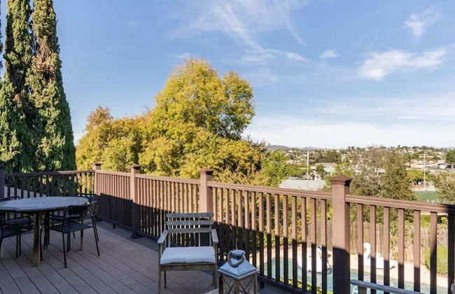 Spacious and Bright 5-bedroom Oasis Pool and Yard - Foto 23