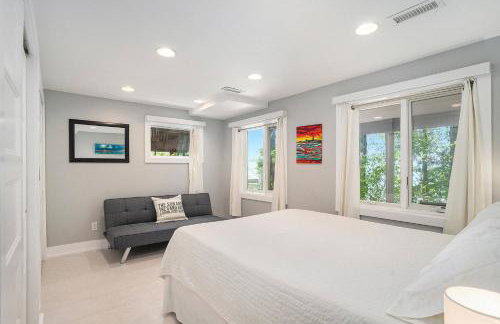 Private Beachfront Lake Michigan Getaway - Foto 8