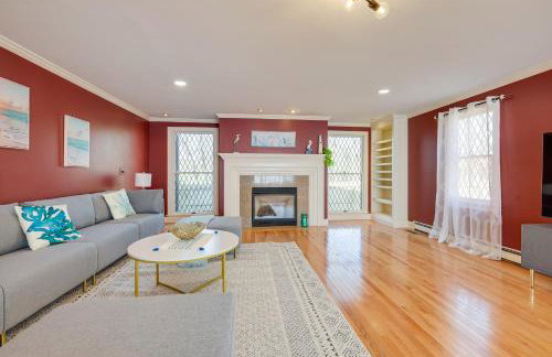 1 Mi to Beach East Sandwich Getaway with Gazebo! - Foto 4