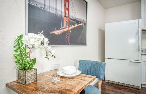 Totally New Awesome North Fresno Back Studio - Foto 3