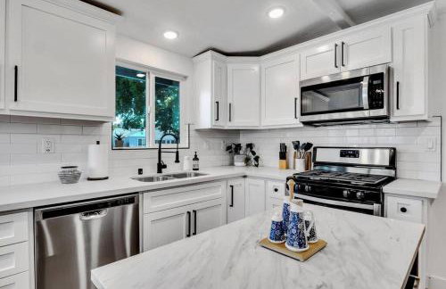 Remodeled West Sacramento home in quiet location! - Foto 79