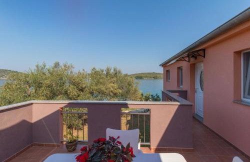 Ina by the sea Apartment - Photo 27