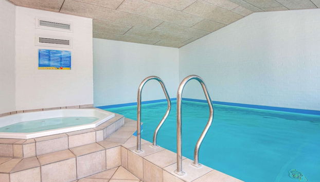 10 Person Holiday Home in Blavand - Photo 2