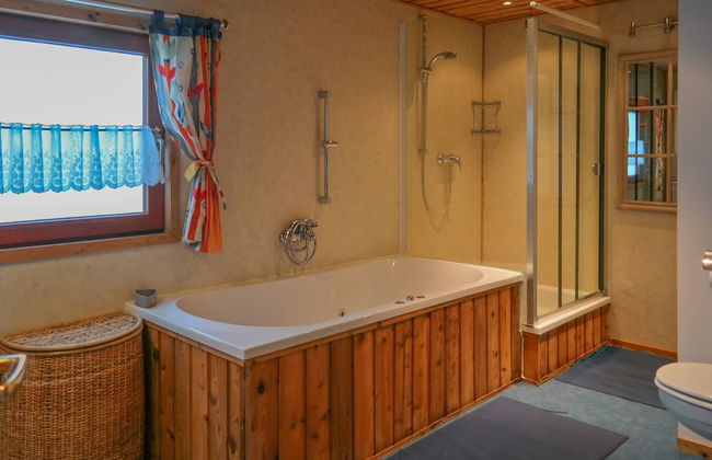 8 Pers Large Seaside Home in Front of the Lauwersmeer - Foto 12