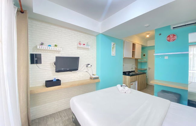 Modern and Comfy Studio Room at Grand Asia Afrika Apartment - Foto 13