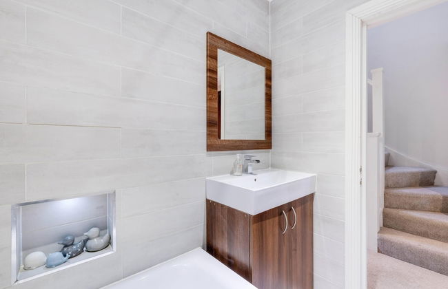 Town Center 4 Bedroom 4 bathroom House - Foto 55