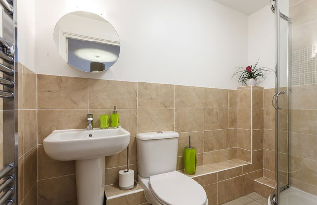 Stunning Contemporary Apartment - Foto 12