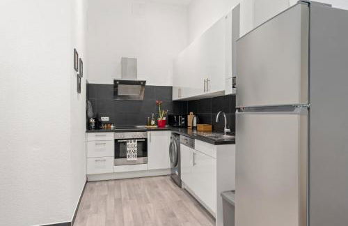 homey Apartments Park Suite - Photo 11