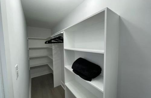 Modern 4 Bedroom 5 Bath Townhome Downtown Indpls 2232 - Foto 16