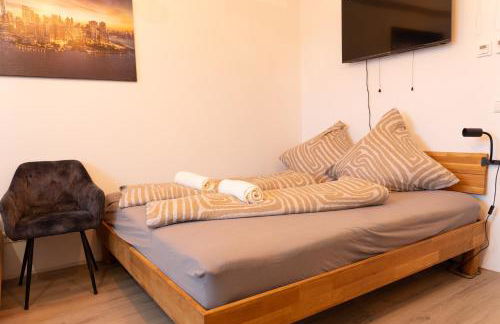 New central 2-3 room apartments with parking near train station & casino - Foto 31