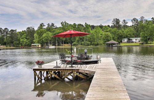 Lakefront Sparta Home Fire Pit, Dock and Kayak - Foto 2