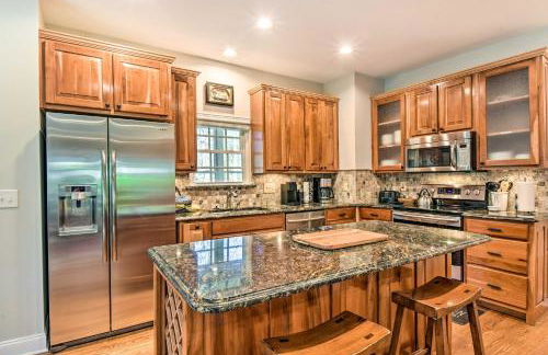 Helen Retreat with Hot Tub, 2 Mi to Downtown! - Foto 8