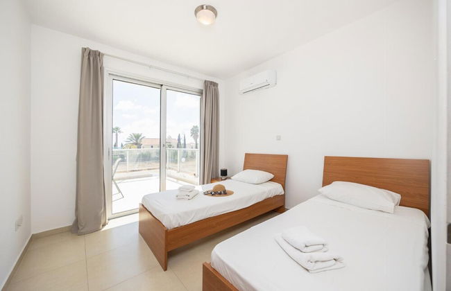 Villa Coral Bay 7 in Peyia - Foto 12