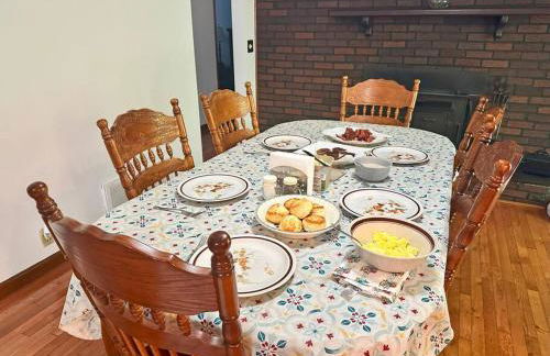 Buffalo Playhouse with game room - Photo 19