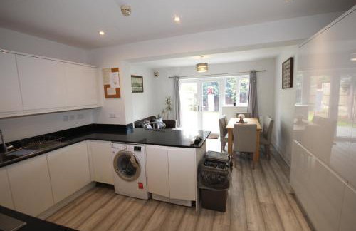 Lee's House - Photo 16