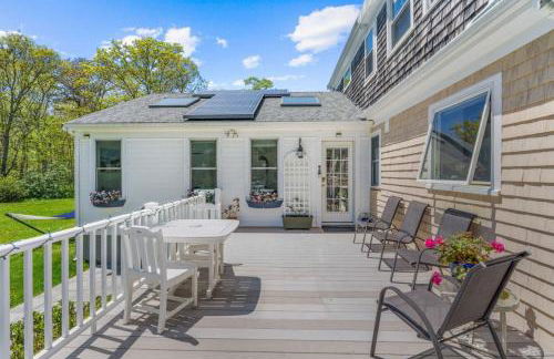 Bright and Cozy with Patio Grill and near the Beach and Golf - Photo 3