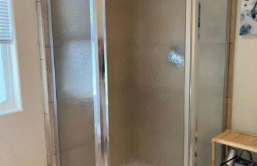 Cheerful pet-friendly bungalow right in town - Foto 7