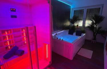 Historic vintage Suite with Jacuzzi & Sauna - Foto 1